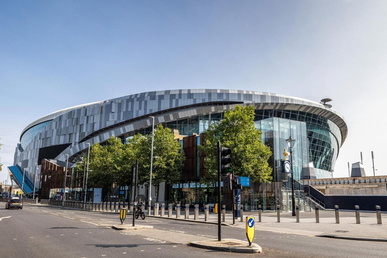 Modern Home With Driveway Parking For 2 Vehicles, Near Tottenham Hotspur Stadium, White Hart Lane Train Station Лондон Екстериор снимка